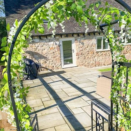 Вілла Luxury Detached Peak District Stone Barn - Dog Friendly Hazelwood Екстер'єр фото