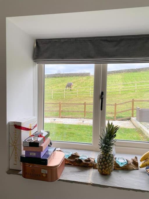 Вілла Luxury Detached Peak District Stone Barn - Dog Friendly Hazelwood Екстер'єр фото