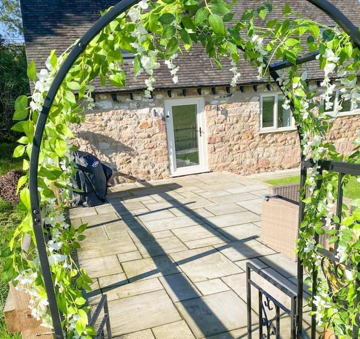 Вілла Luxury Detached Peak District Stone Barn - Dog Friendly Hazelwood Екстер'єр фото